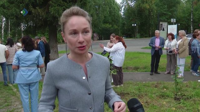 В Сыктывкаре высадили будущую Аллею Союза театральных деятелей России