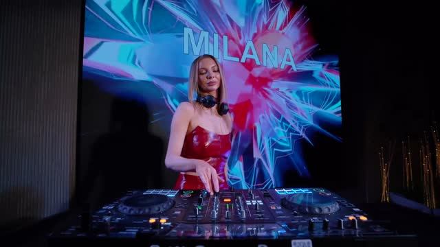 MILANA - Live 4K @ Glow Party [Melodic Techno & Progressive House DJ Mix 2025]