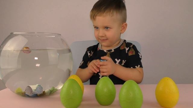  Яйца Сюрприз Выращиваем Игрушки в Воде ДИНОЗАВРЫ