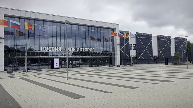 Автопробег ко Дню Государственного флага РФ - сотрудники Россельхознадзора проехали по Твери