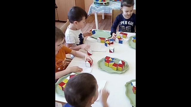 Кубики Б.П.Никитина. Теремок