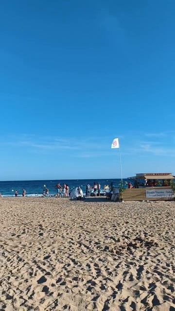 Ле-Круа-Вальмер: пляж, море и атмосфера Лазурного берега 🌊☀️