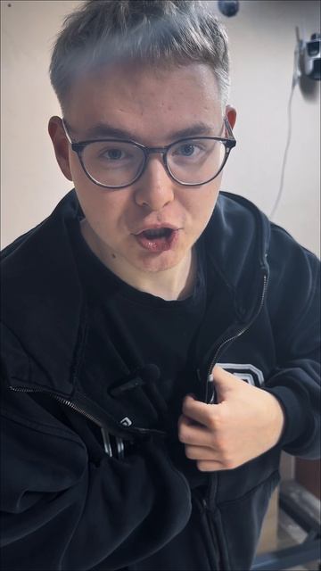 MagSafe за 2000? Ну совсем что ли? 