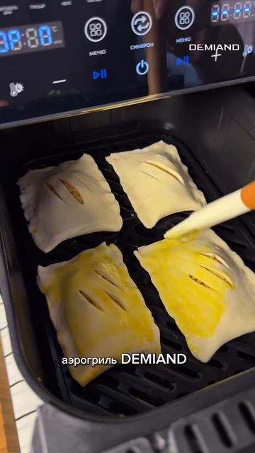 Слойки с ветчиной и сыром и сосиски в тесте 🥐🌭