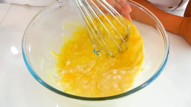Влад и Ники готовят завтрак для мамы