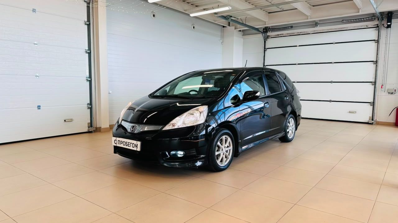 Honda Fit Shuttle, 2011 год
