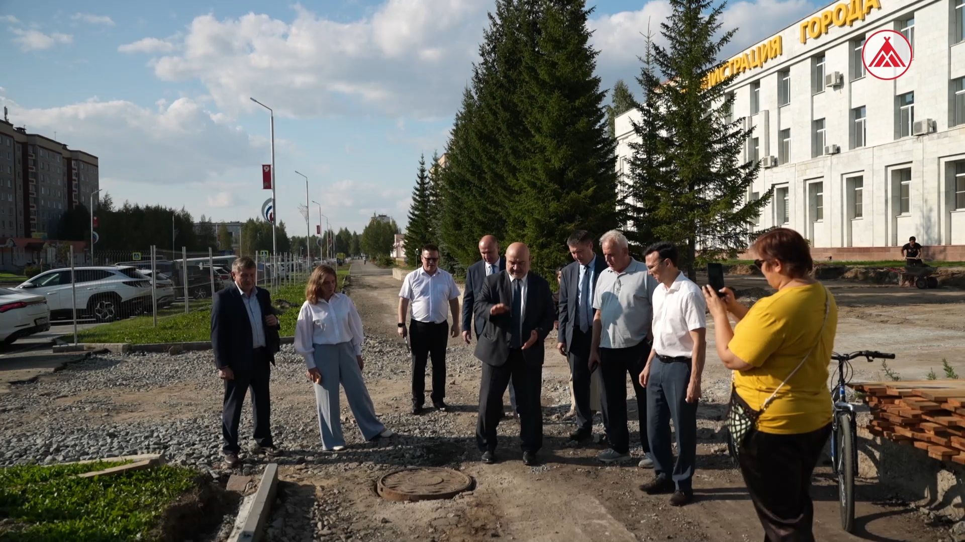 Комиссия проверила качество работ по благоустройству в Лангепасе