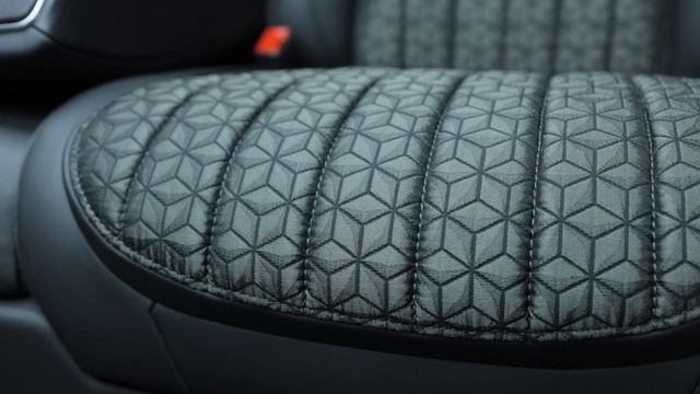 Офис на колесах на базе Mercedes V-Class от компании Технологии Роскоши