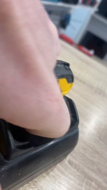 Dewalt Dcd 700