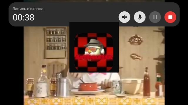 ахаха ахахах Артёмка поёт про огурец 😂😂😂 и теперь он упал