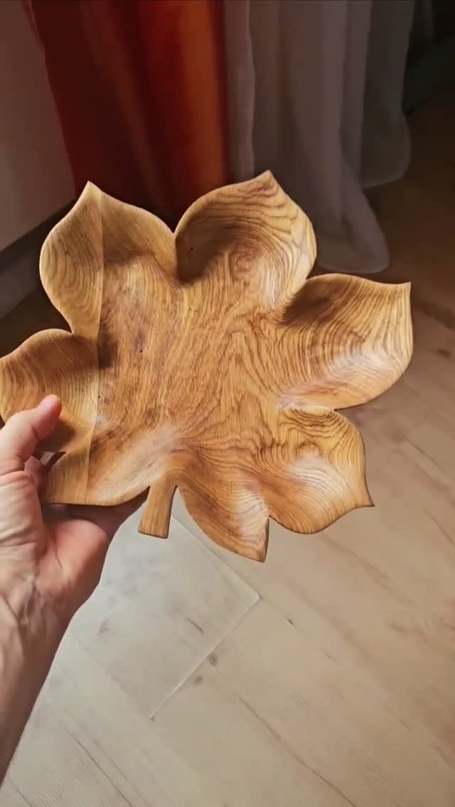 Каштановый лист