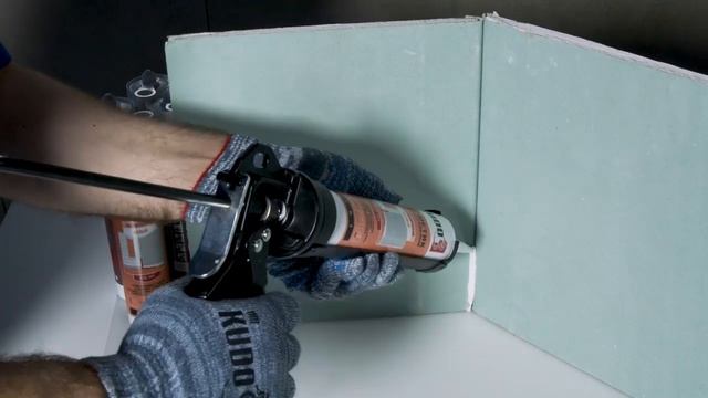 Герметик на акриловой основе KUDO белый 280 мл KSK-301