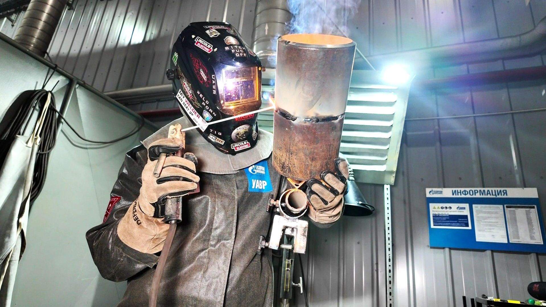 Югорчанин готовится к чемпионату мира по сварке