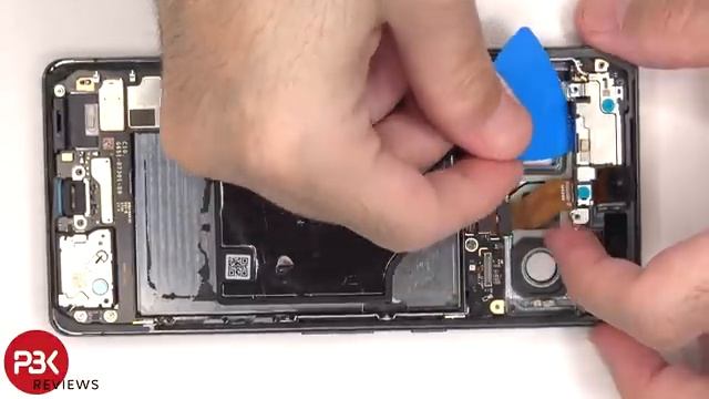 Google Pixel 7 Pro Disassembly Teardown Repair Video Review