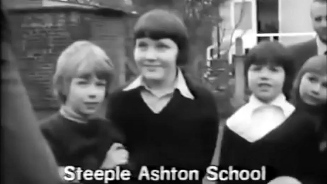 Children And Headmaster Talk About Witnessing A UFO Near A Steeple Ashton Primary School, 1977