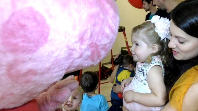 День Рождения Дианы - Подарки от Свинки Пеппа