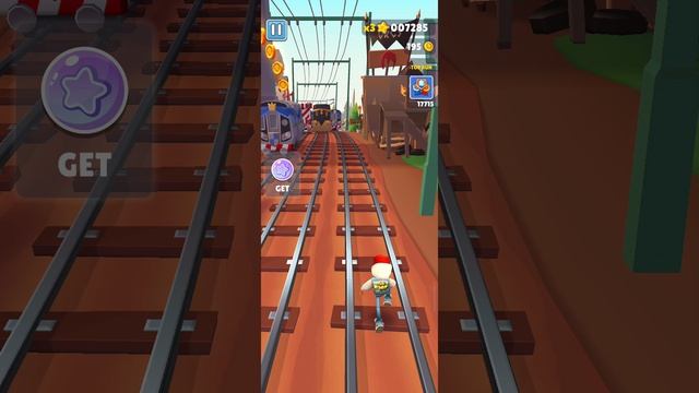 играю в Subway Surfers