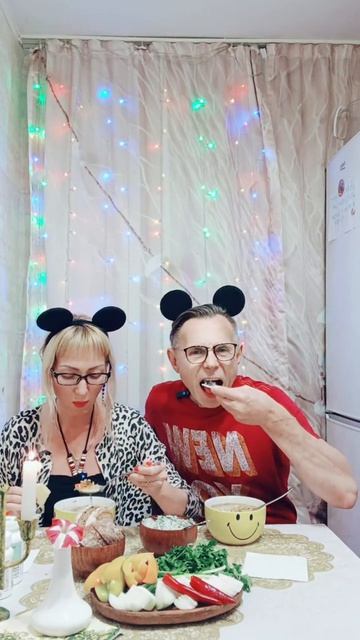 Острый супчик😋😋😋,фрагмент мукбанга