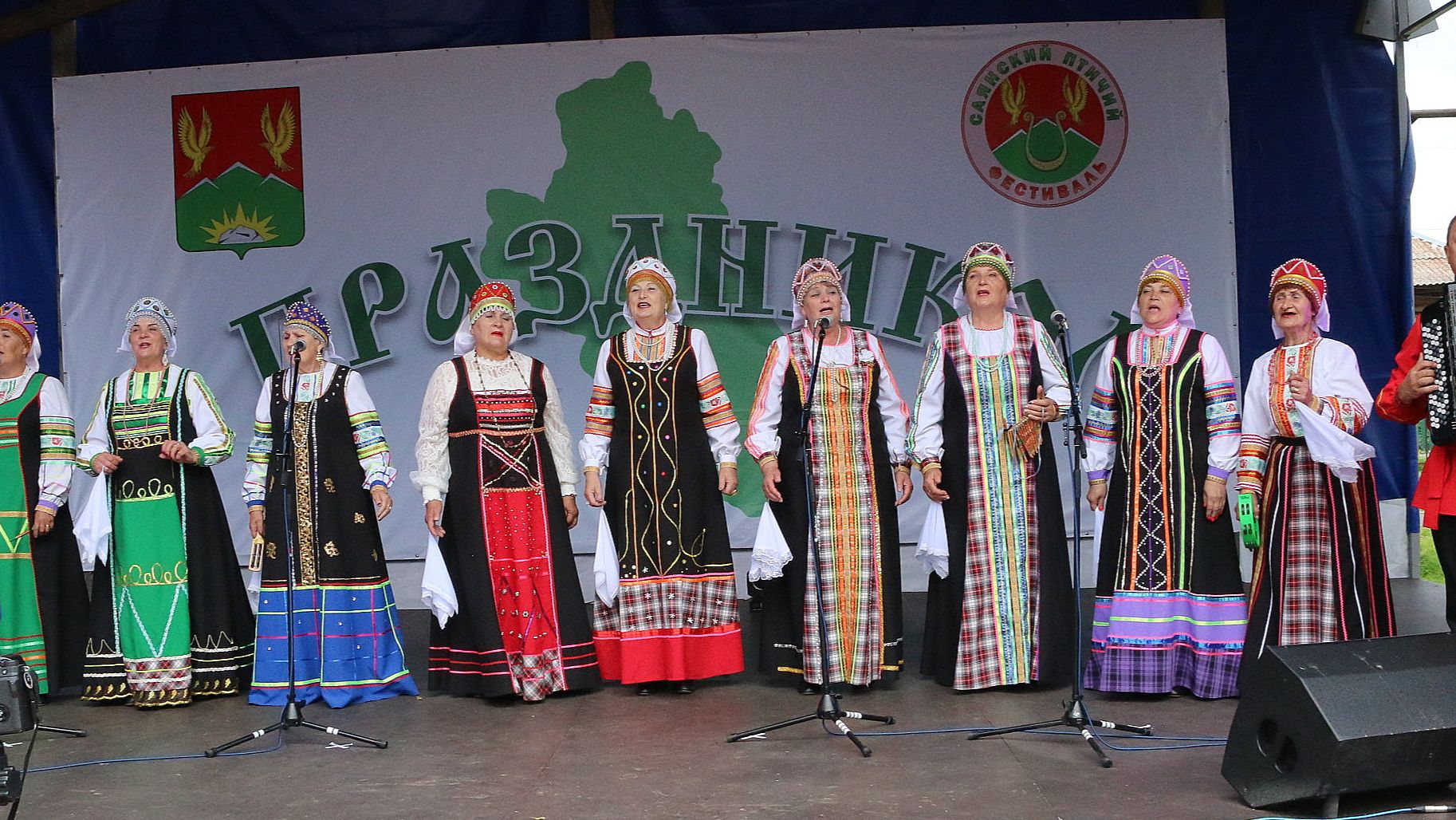 народный ансамбль русской песни Белореченька  Саянский птичий фестиваль