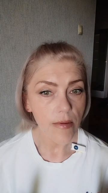 С лёгким макияжем ☺️....