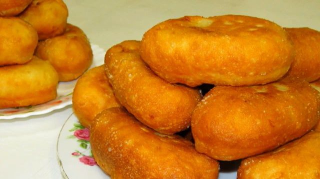 Румяная корочка , слегка похрустывающая... начинка...путешествие в прошлое. Пирожки особенные!