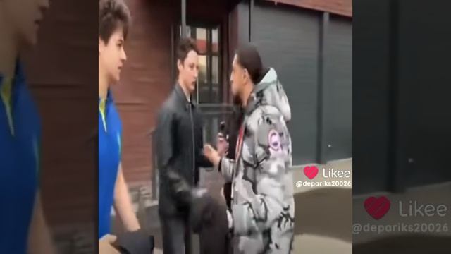 1000181574.mp4