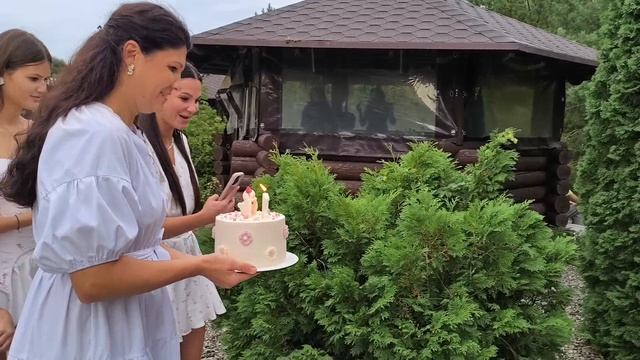 Именинный торт для Эмилии 26.08.26.
