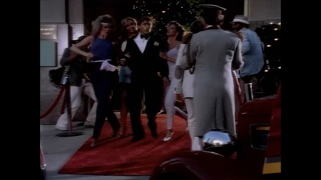 ZZ Top - Sharp Dressed Man (1983)