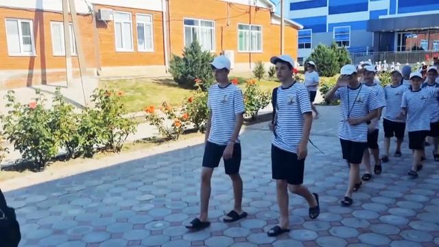В Армавире около 500 детей получили бесплатные путевки в летние лагеря