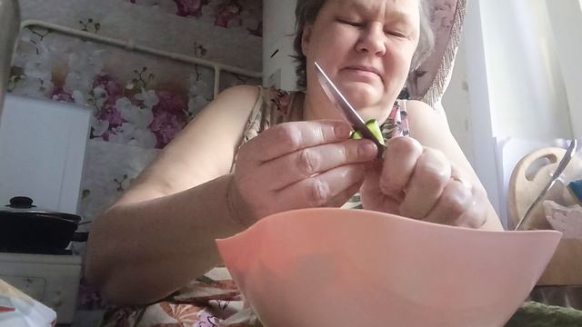 ДЕРЕВЕНСКИЕ ПРОДУКТЫ ,РАЗГОВОРЫ И САЛАТИК!!!