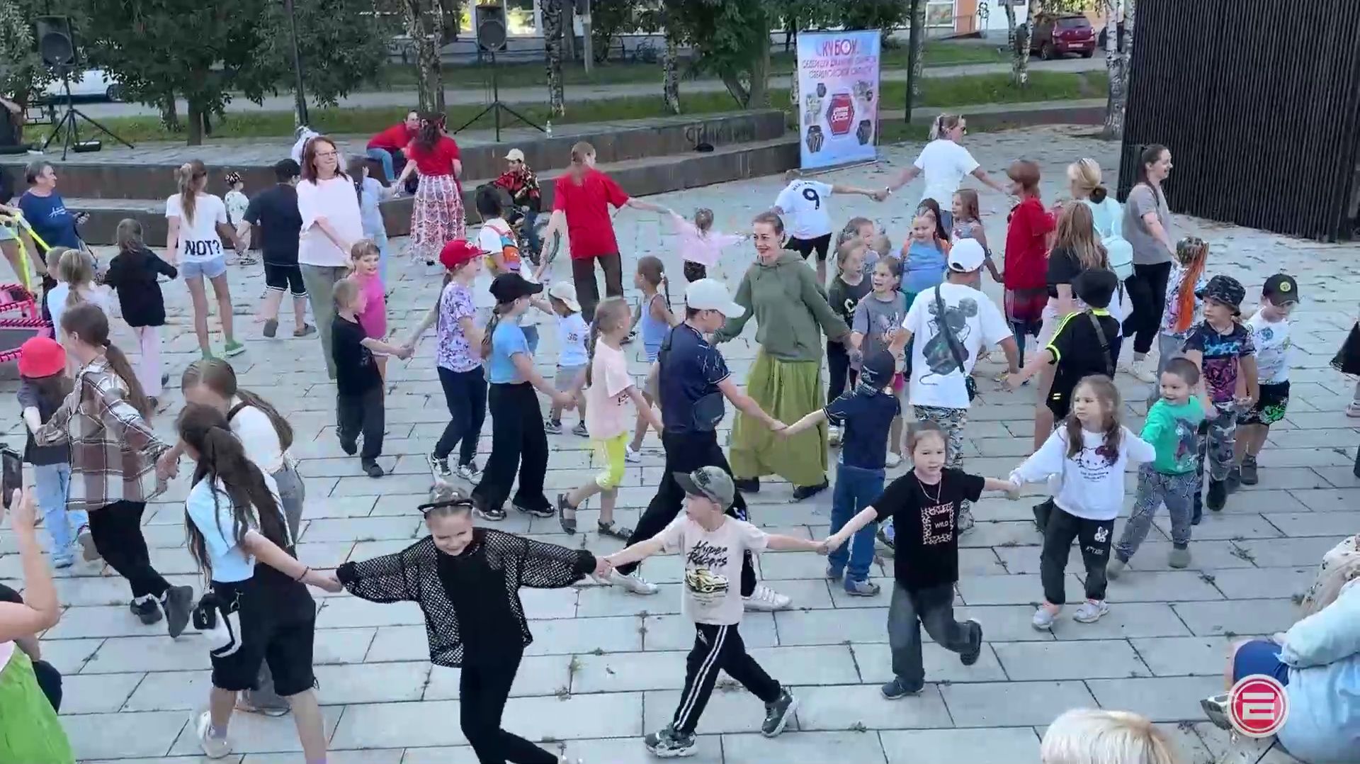 Гуляния на Елани. В Ревде идёт шестидневный социокультурный проект
