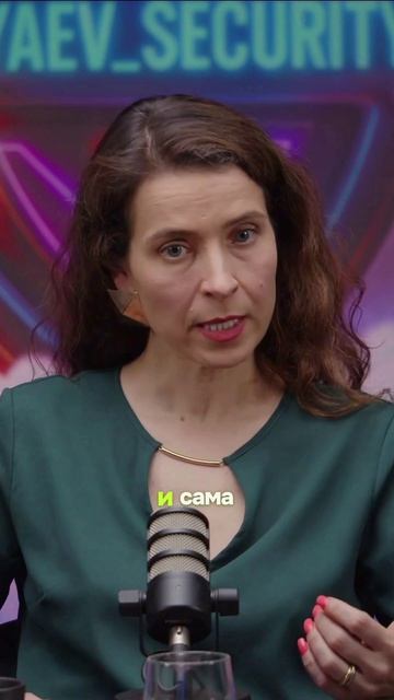 СЕКРЕТ карьеры: почему «много работать» НЕ ДЕЛАЕТ вас лидером #карьера 🎯