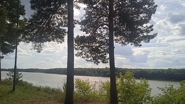 Река искрится в лучах заходящего солнца и устремляется вдаль! Сибирь, Река Иртыш! Солнечный Август!