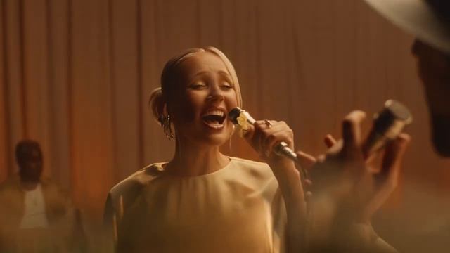 🎬 🍿 Клава Кока & JONY - Журавли (клип)