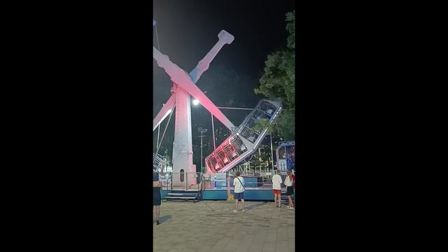 Посёлок Лазаревское вечер парк и набережная. 25 августа 2026 год