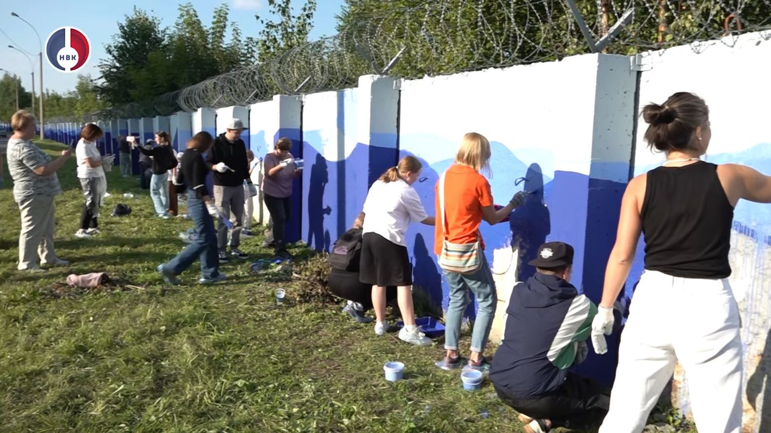 Когда забор становится холстом: в Новоуральске прошёл фестиваль „Граффити“