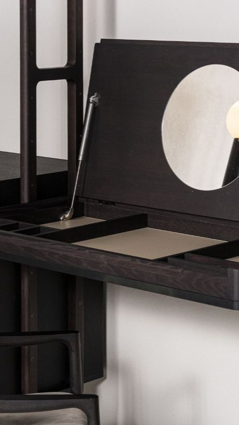 Стеллаж Aria Frassino Tinto Wenge/Nero Opaco от Porada