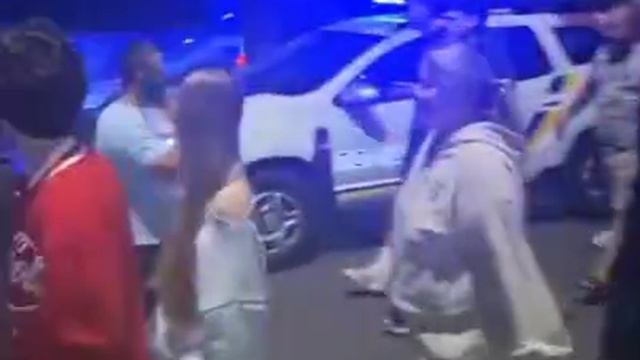 Тернополь - украинским силовикам понадобилась бронетехника для того, чтобы отбить одного из дружков,