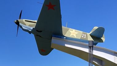 Истребитель ЯК-1Б на Самбекских высотах
