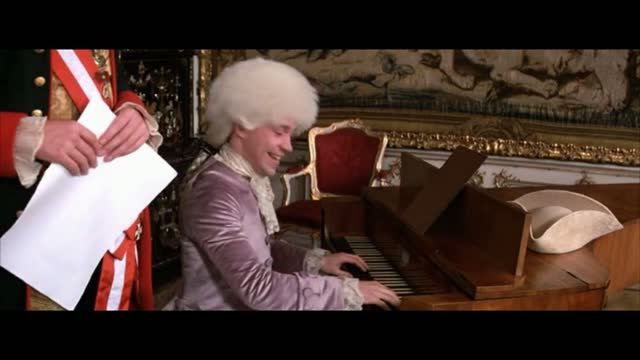 Моцарт издевается над Сальери