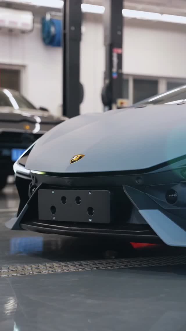 Lamborghini Revuelto 2026