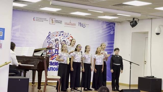 О. Изотова, Л. Левина. Прогулка по Москве.