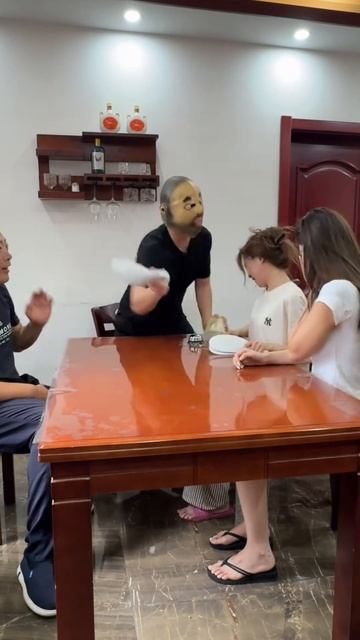 _ Bell-snap reaction game_ _funny _funnyvideo _funnygame _challenge _funnyfamilygames  _trending .