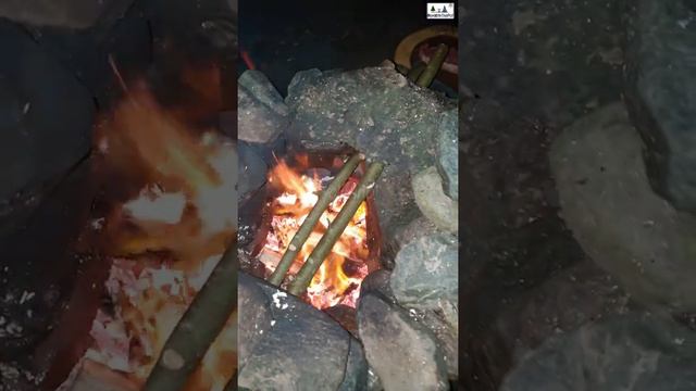 Стейк из вырезки «Вулкан» с острым салатом