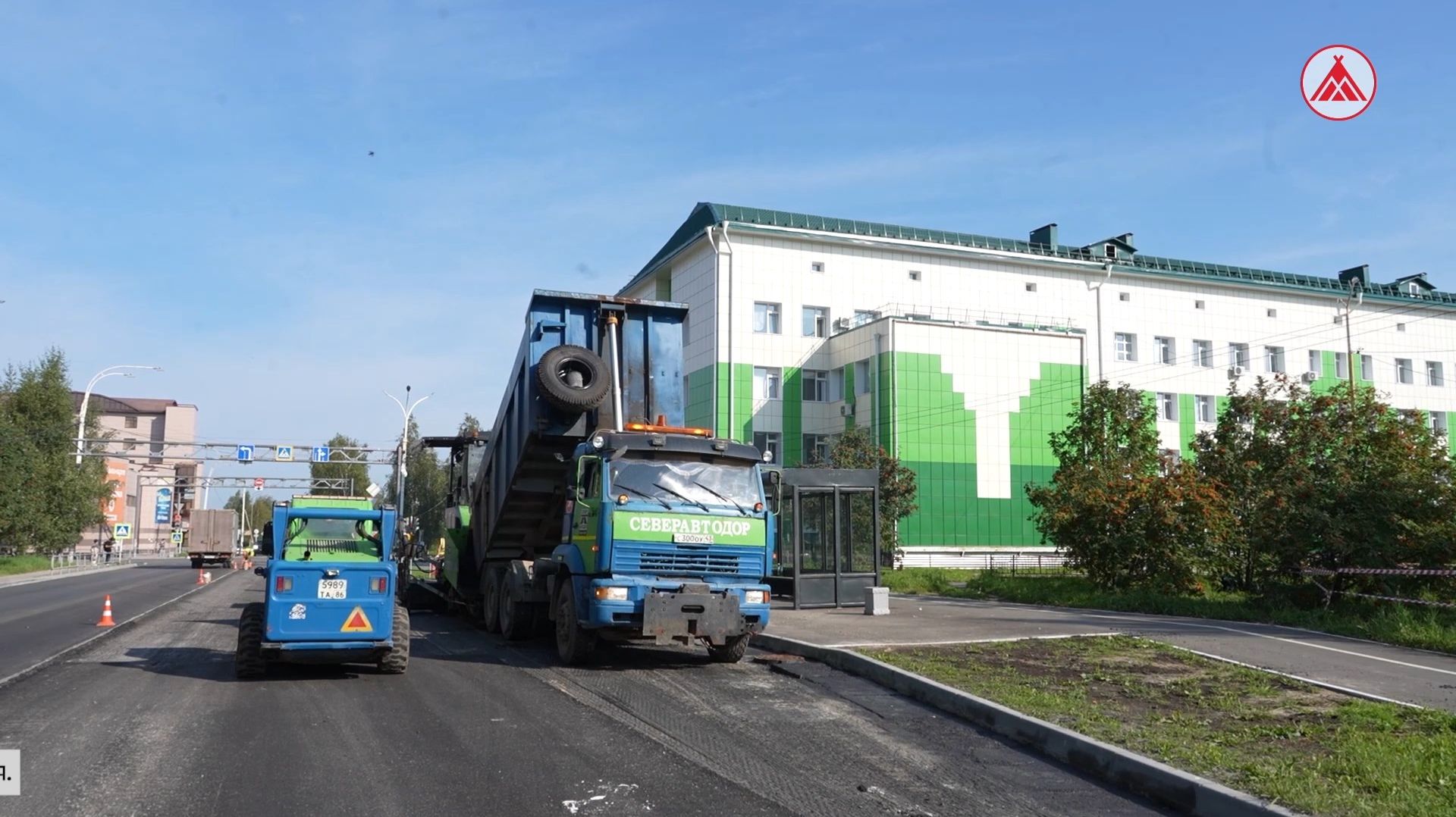 В Урае подходит к завершению ремонт дороги на улице Ивана Шестакова