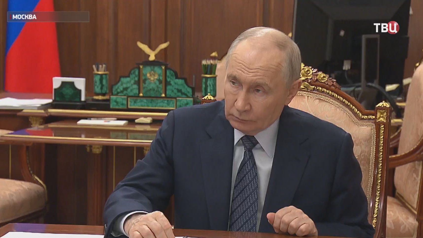 Глава Минпромторга доложил Путину о росте российской промышленности