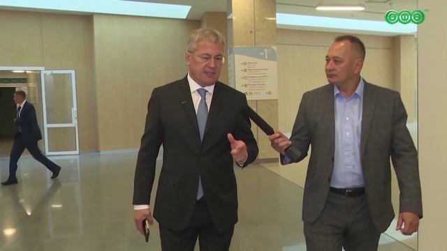 Радий Хабиров поручил сформировать дорожную карту по внедрению ИИ в госуправления