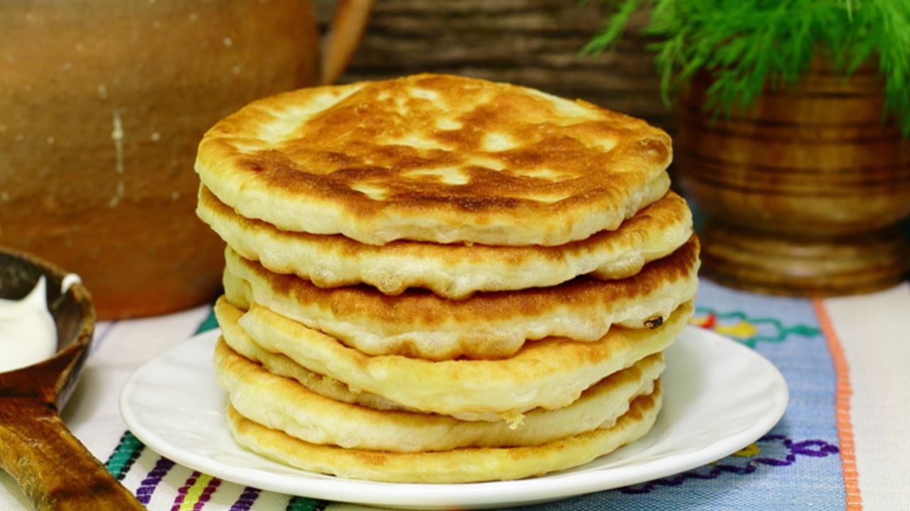 СЫРНЫЕ ЛЕПЁШКИ, которые тают во рту! Секрет пышного теста