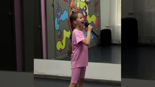 На репетиции перед выступлением