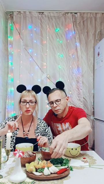 Острый супчик😋😋😋,фрагмент мукбанга